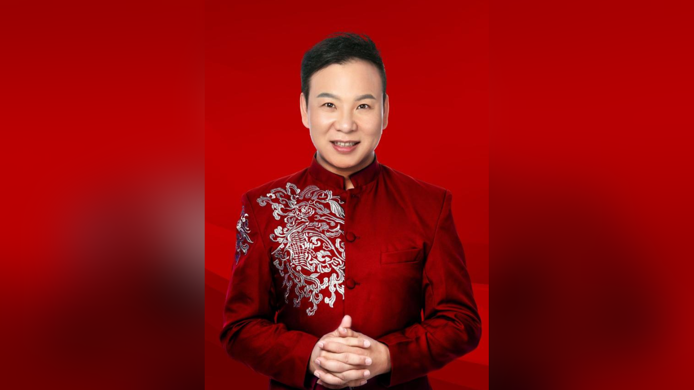 杨铭